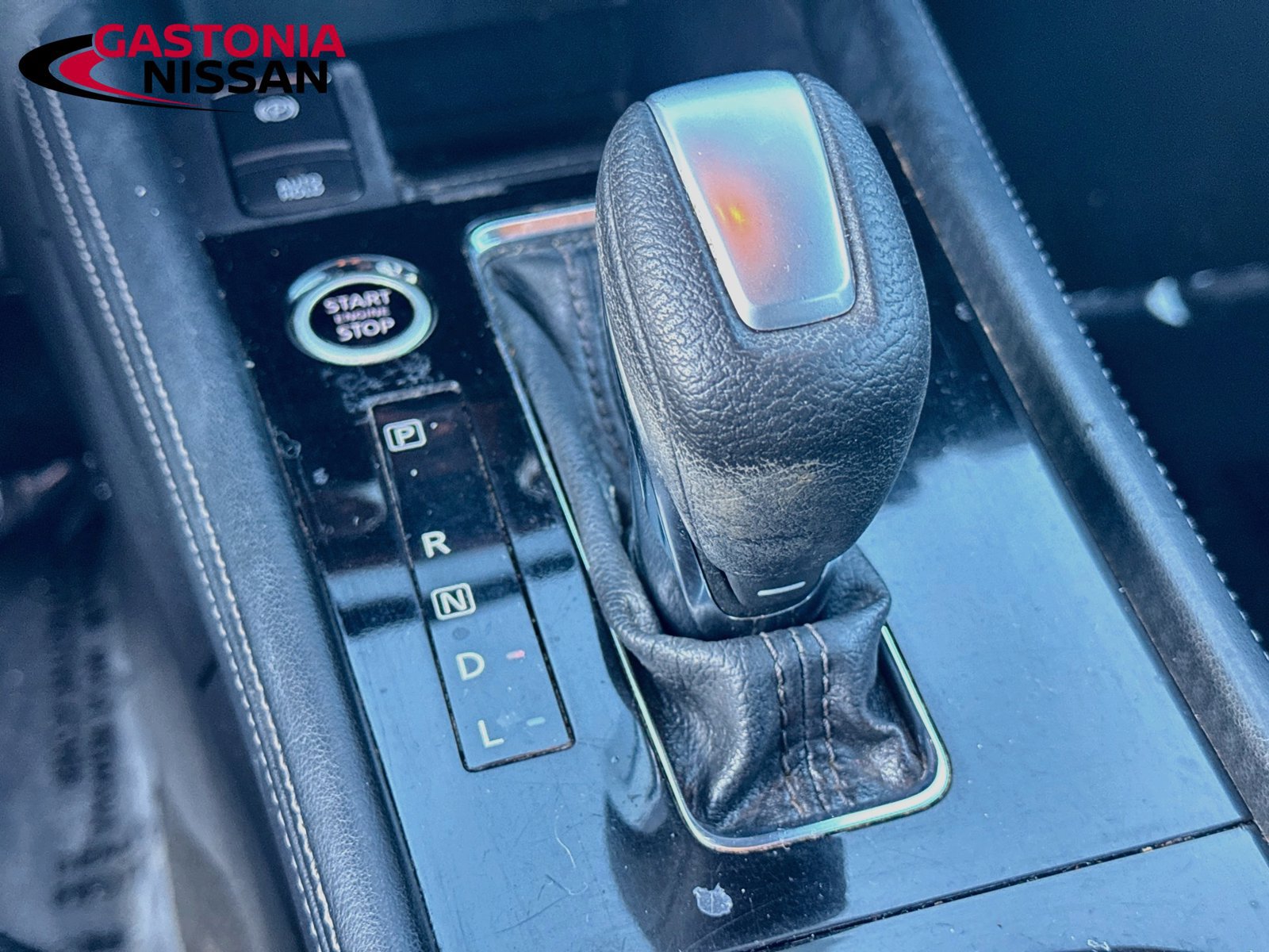 Used 2023 Nissan Kicks SV FWD image 19