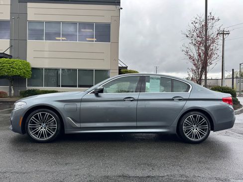Used 2018 BMW 530e xDrive AWD/4WD image 6