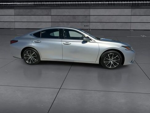 Certified 2025 Lexus ES 350 w/ Premium Package FWD image 9