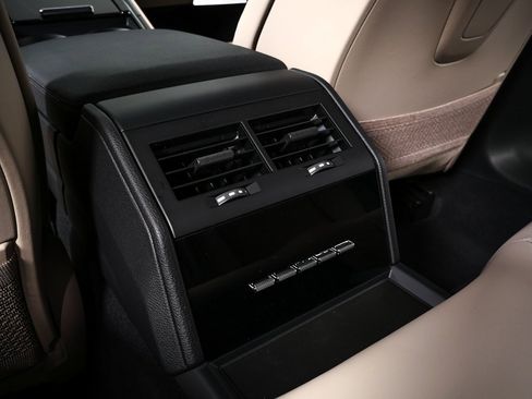 New 2026 Porsche Panamera image 21