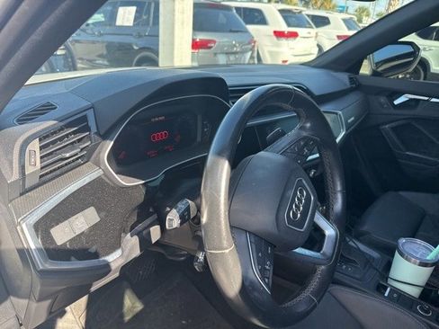 Used 2022 Audi Q3 2.0T Premium Plus w/ Premium Plus Package image 15