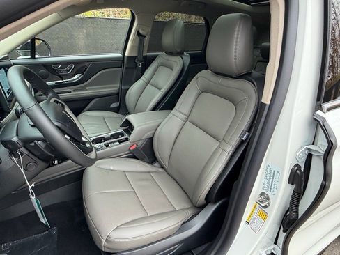 New 2026 Lincoln Corsair Grand Touring AWD/4WD image 22