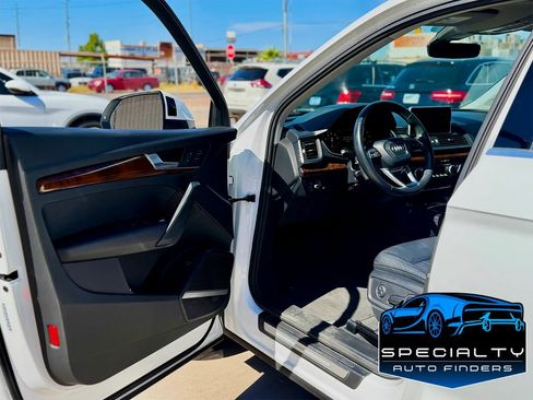 Used 2018 Audi Q5 2.0T Premium Plus w/ Premium Plus Package AWD/4WD image 8