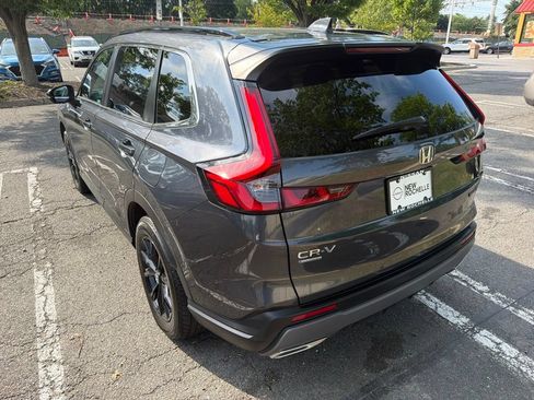 Used 2025 Honda CR-V Sport image 7