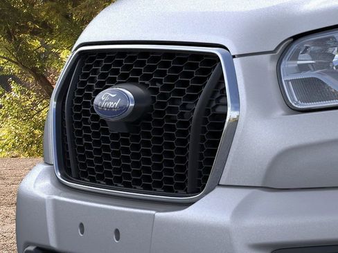 New 2025 Ford Transit 350 XLT image 17