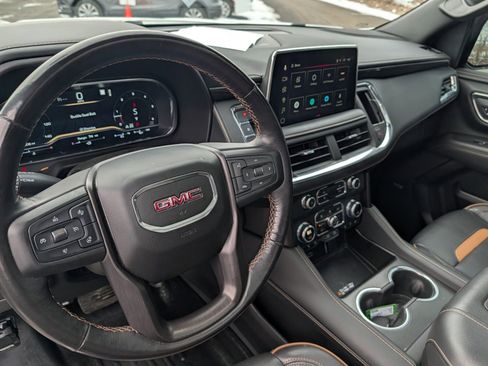 Used 2023 GMC Yukon AT4 w/ AT4 Premium Package image 34