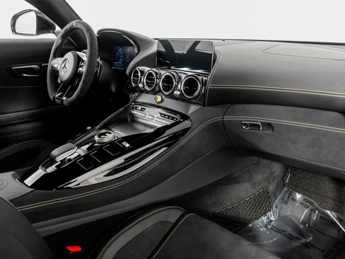 Used 2020 Mercedes-Benz AMG GT R image 48