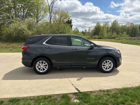 Used 2019 Chevrolet Equinox LT AWD/4WD image 10