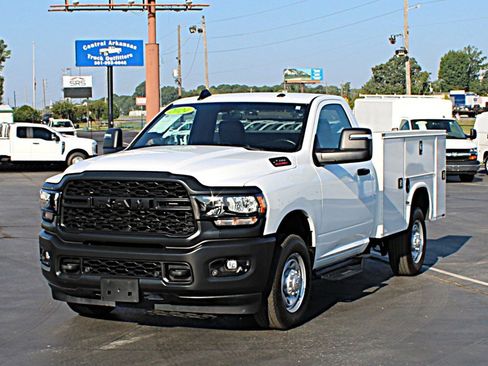Used 2024 RAM 2500 Tradesman RWD image 2