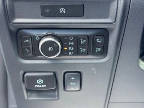 Used 2025 Ford F150 Raptor image 11