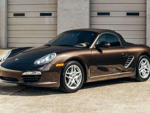 Used 2009 Porsche Boxster RWD image 28