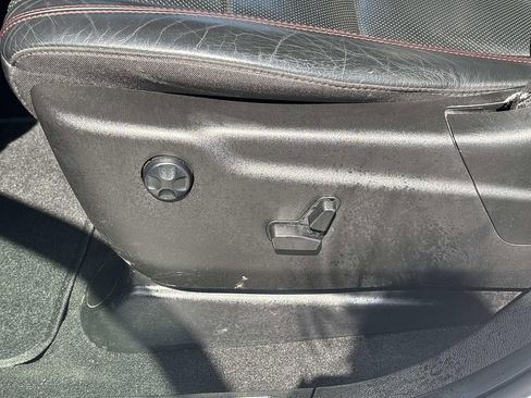 Used 2023 Dodge Durango GT image 11