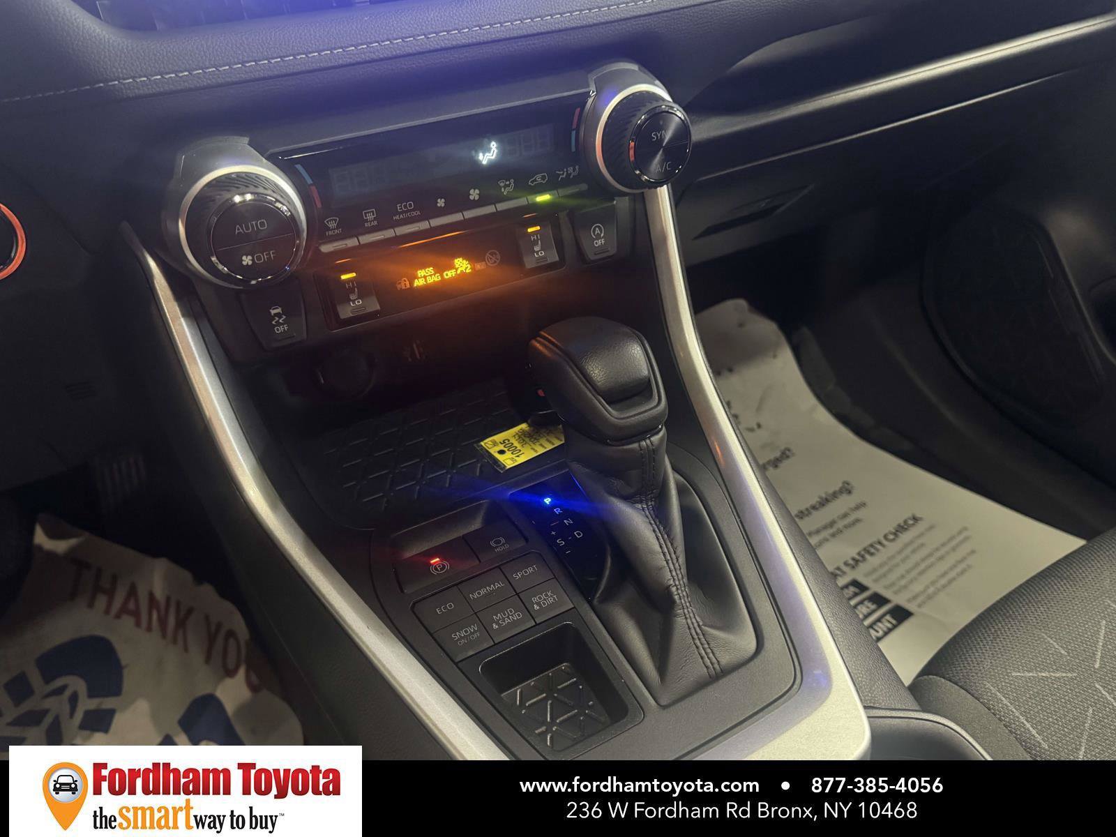 Certified 2024 Toyota RAV4 XLE w/ Convenience Package AWD/4WD image 29