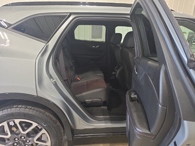 Used 2025 Chevrolet Blazer RS AWD/4WD image 27