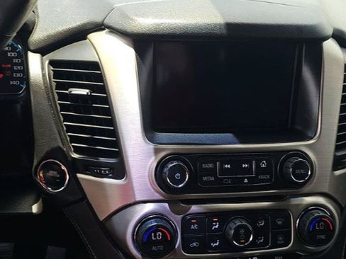 Used 2017 GMC Yukon Denali w/ Open Road Package AWD/4WD image 13