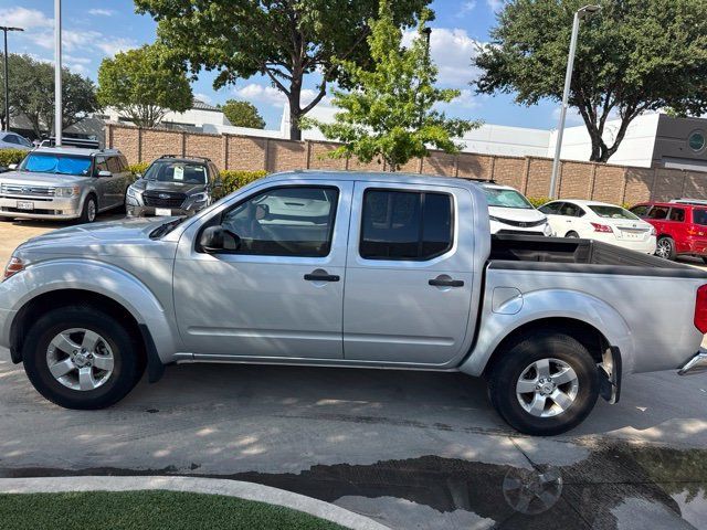 Used 2012 Nissan Frontier SV AWD/4WD image 5