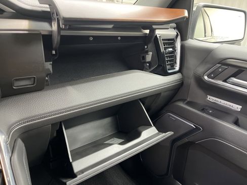 Used 2024 GMC Sierra 1500 Denali image 26