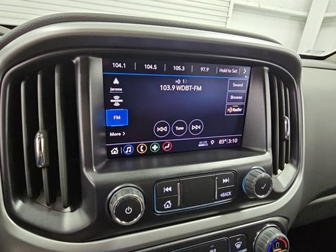 Used 2022 Chevrolet Colorado ZR2 AWD/4WD image 15
