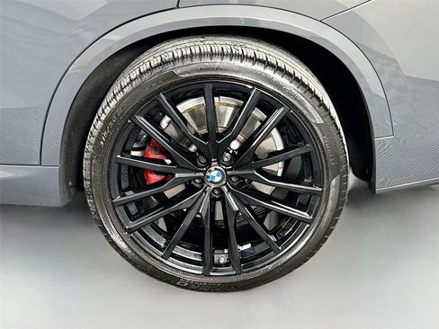 Used 2024 BMW X5 M60i w/ Executive Package image 33