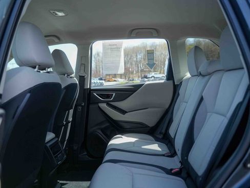Used 2023 Subaru Forester AWD/4WD image 23