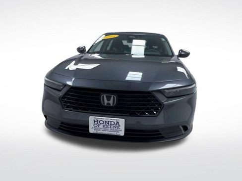 Used 2023 Honda Accord EX image 3