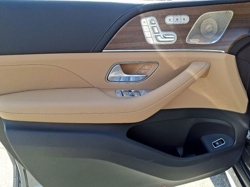 New 2026 Mercedes-Benz GLE 450 4MATIC image 8