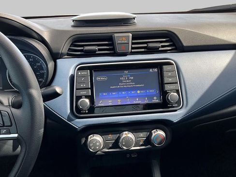Used 2025 Nissan Versa SV w/ Trunk Package FWD image 7