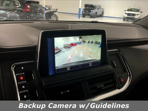 Used 2023 Chevrolet Suburban Premier AWD/4WD image 14