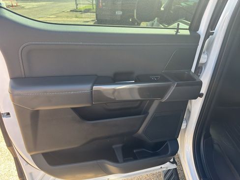 Used 2021 Ford F150 XLT w/ Equipment Group 302A High image 30