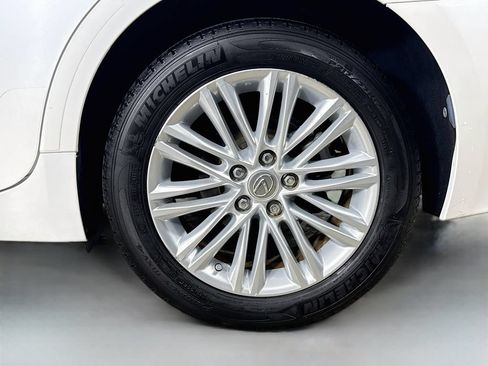 Used 2013 Lexus ES 350 w/ Premium Pkg FWD image 38
