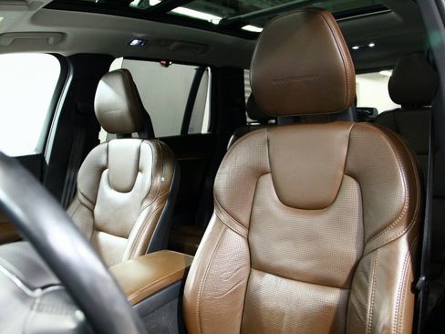 Used 2018 Volvo XC90 T6 Inscription w/ Convenience Package image 18
