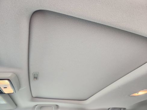Used 2022 Toyota 4Runner SR5 Premium w/ Moonroof Package RWD image 30