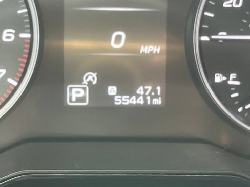 Used 2024 Subaru Outback Premium AWD/4WD image 38