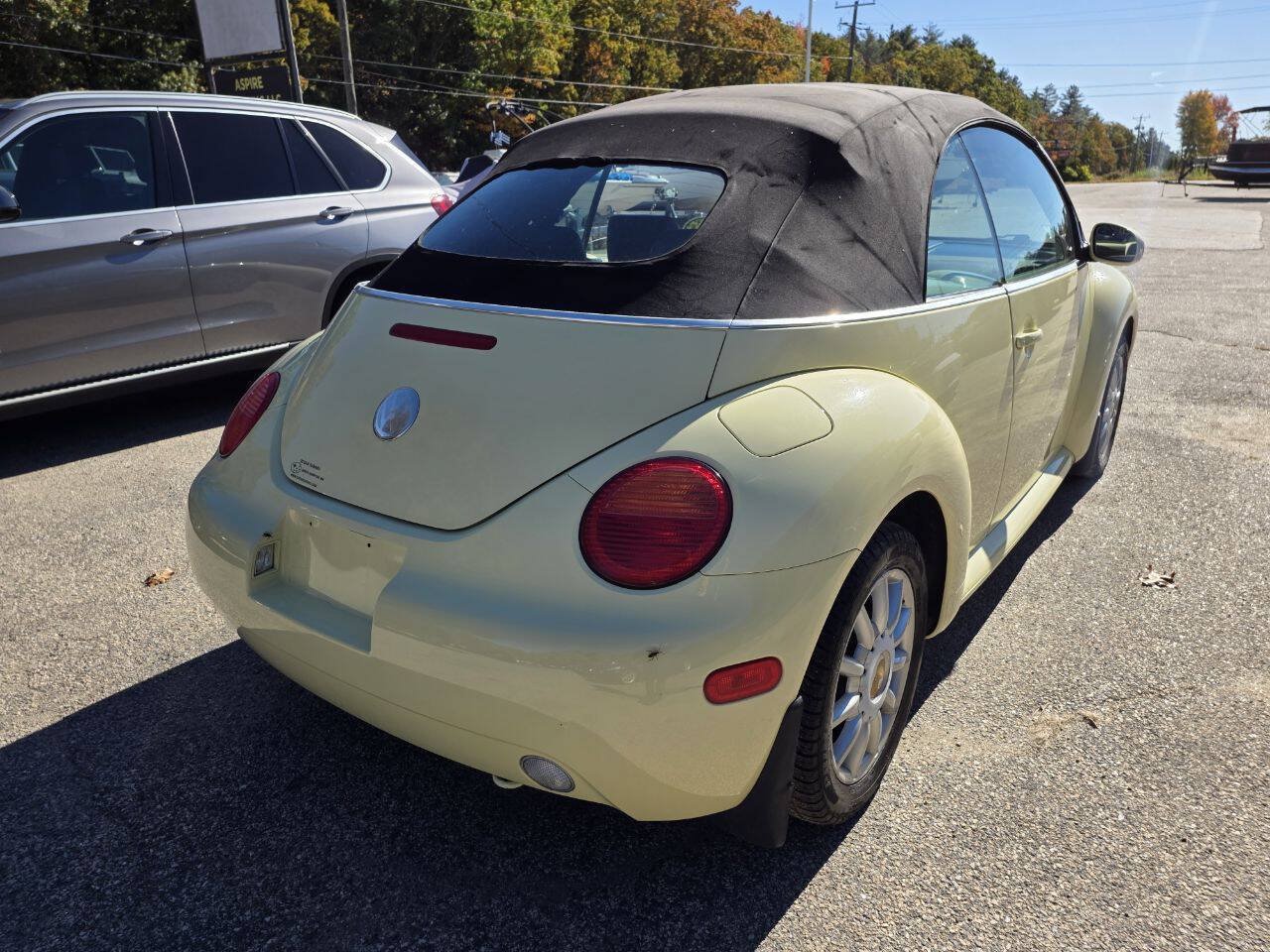 Used 2005 Volkswagen Beetle GLS FWD image 9
