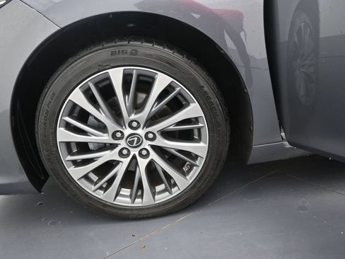 Used 2019 Lexus ES 350 w/ Premium Package FWD image 50