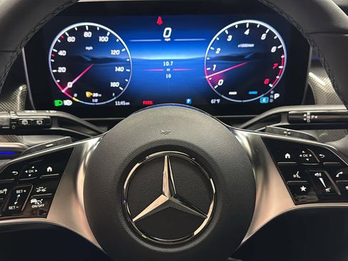 New 2026 Mercedes-Benz GLC 300 4MATIC image 18