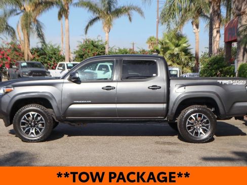 Used 2020 Toyota Tacoma TRD Sport AWD/4WD image 5