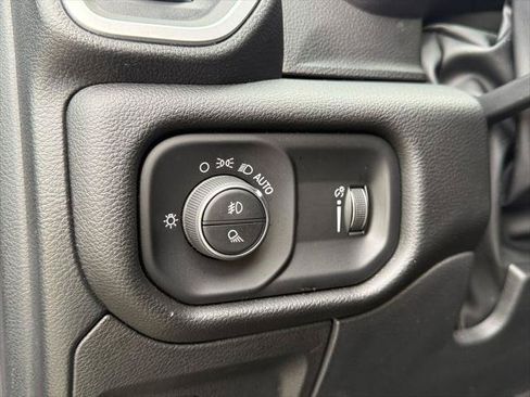 Certified 2023 RAM 1500 Big Horn AWD/4WD image 17