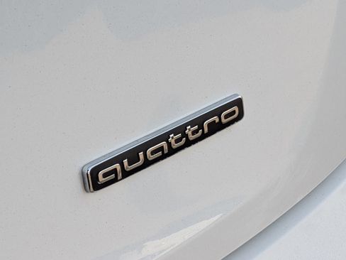 Used 2022 Audi Q5 2.0T Premium Plus w/ Premium Plus Package image 29