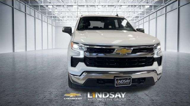 Certified 2026 Chevrolet Silverado 1500 LT AWD/4WD image 6