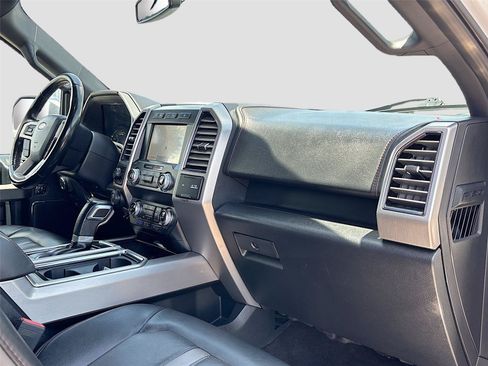 Used 2020 Ford F150 Platinum w/ Equipment Group 701A Luxury AWD/4WD image 29