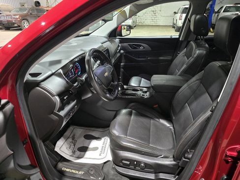 Used 2018 Chevrolet Traverse LT AWD/4WD image 25
