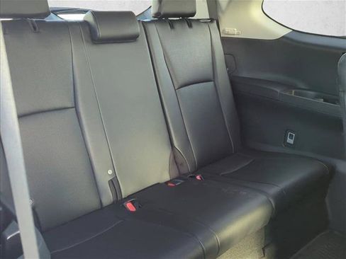 Used 2025 Toyota Grand Highlander FWD image 27