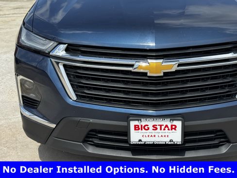 Used 2023 Chevrolet Traverse LS w/ Safety Package FWD image 6