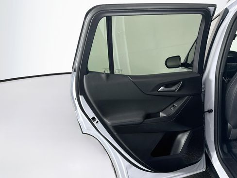Used 2026 Chevrolet Equinox RS w/ Convenience Package III FWD image 27