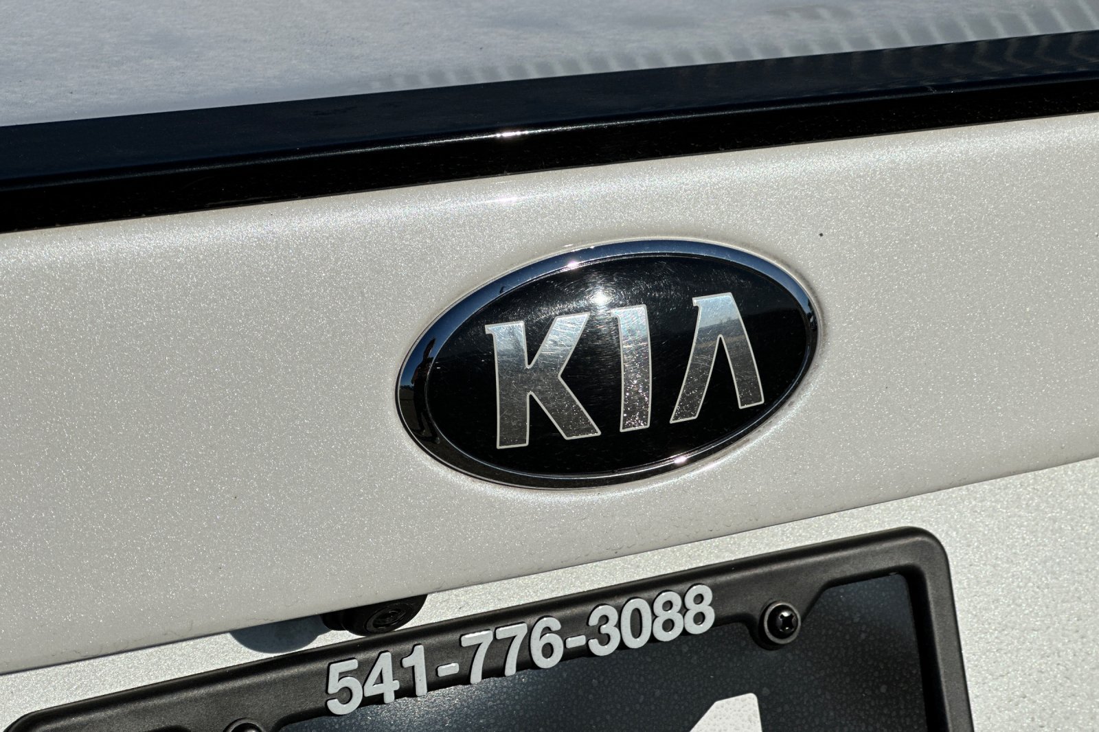Used 2020 Kia Optima SX FWD image 27