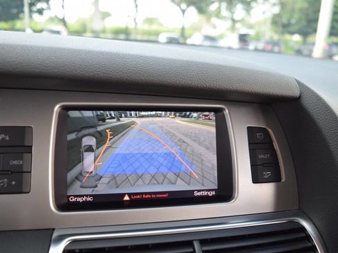 Used 2013 Audi Q7 TDI Premium Plus AWD/4WD image 60