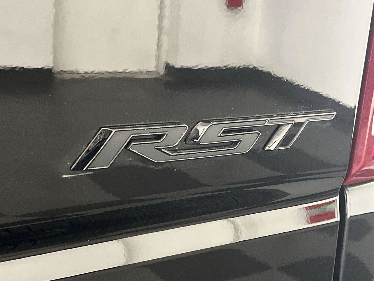Certified 2024 Chevrolet Silverado 1500 RST w/ Max Trailering Package AWD/4WD image 34