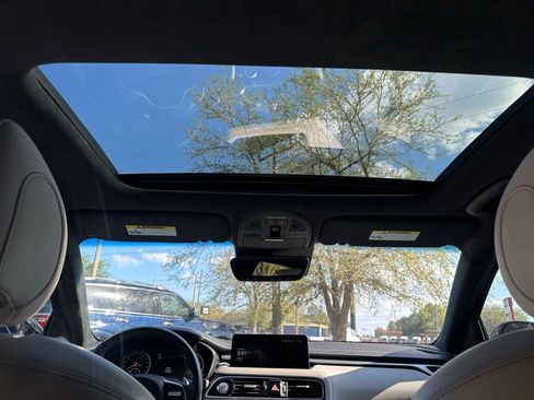 Used 2023 Genesis G70 3.3T w/ Sport Prestige Package image 40