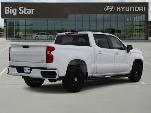 Used 2025 Chevrolet Silverado 1500 RST image 4